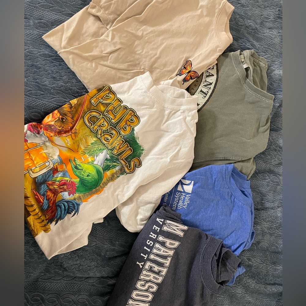 Tshirt bundle - Picture 4 of 4